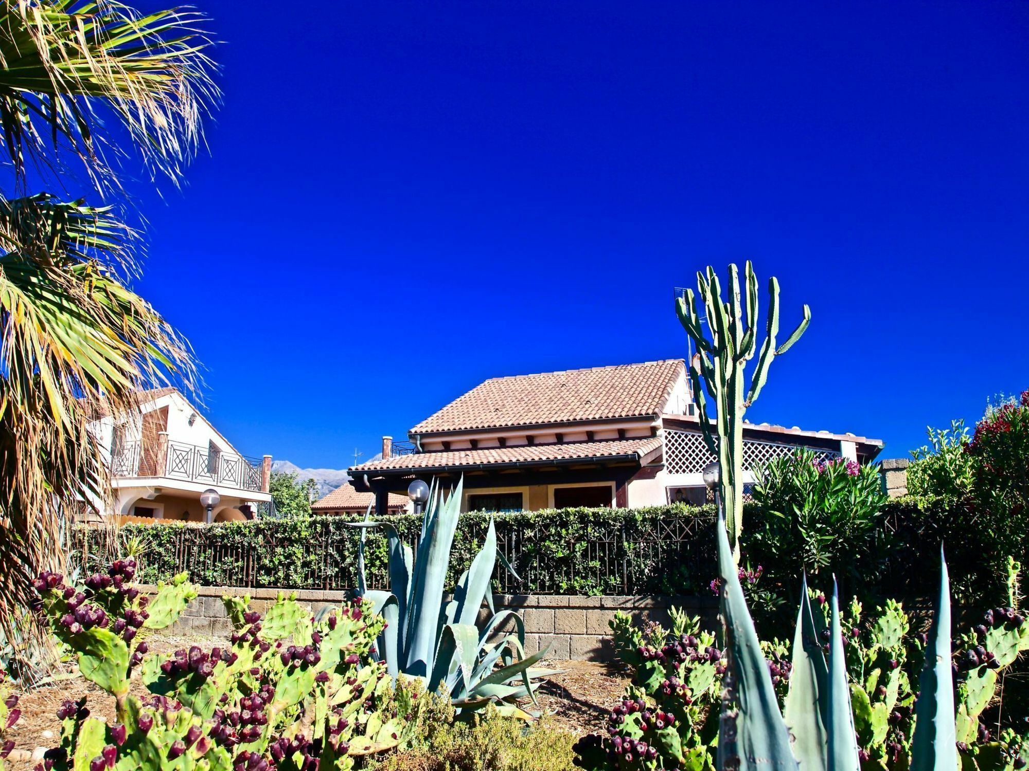 Villa Amare Campofelice Di Roccella Buitenkant foto